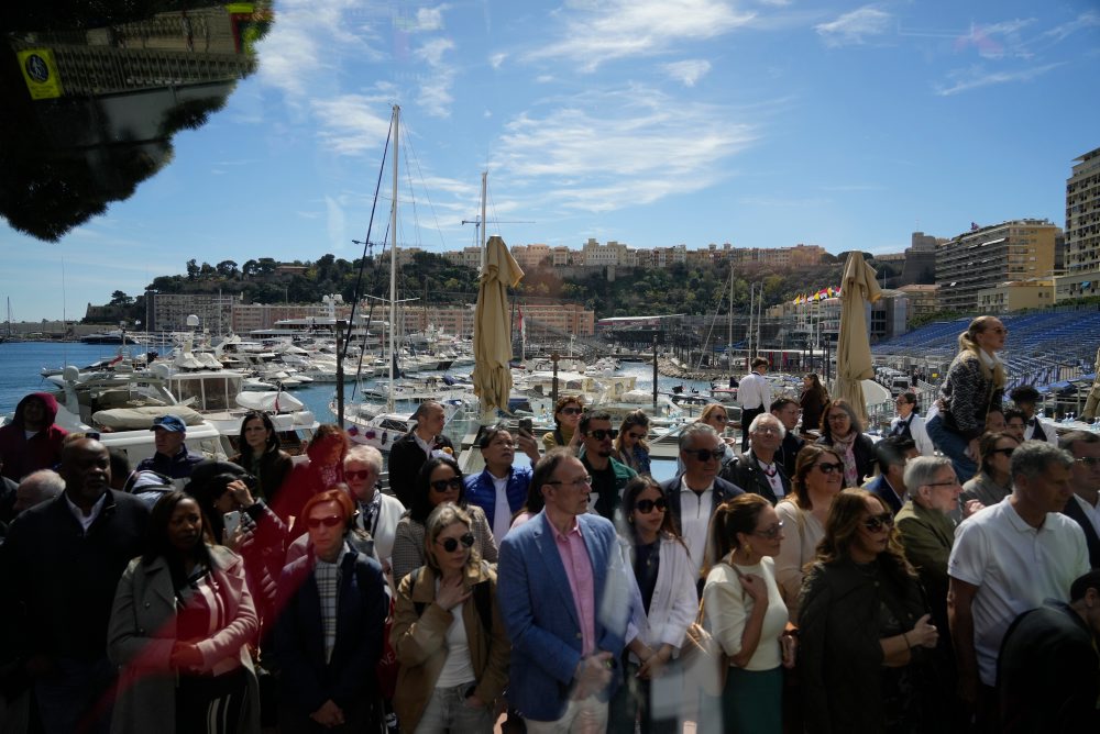 Pápež Lev XIV. pricestoval na návštevu Monaka