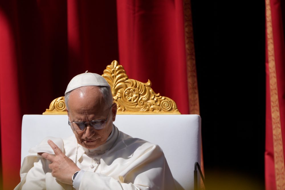 Pápež Lev XIV. pricestoval na návštevu Monaka