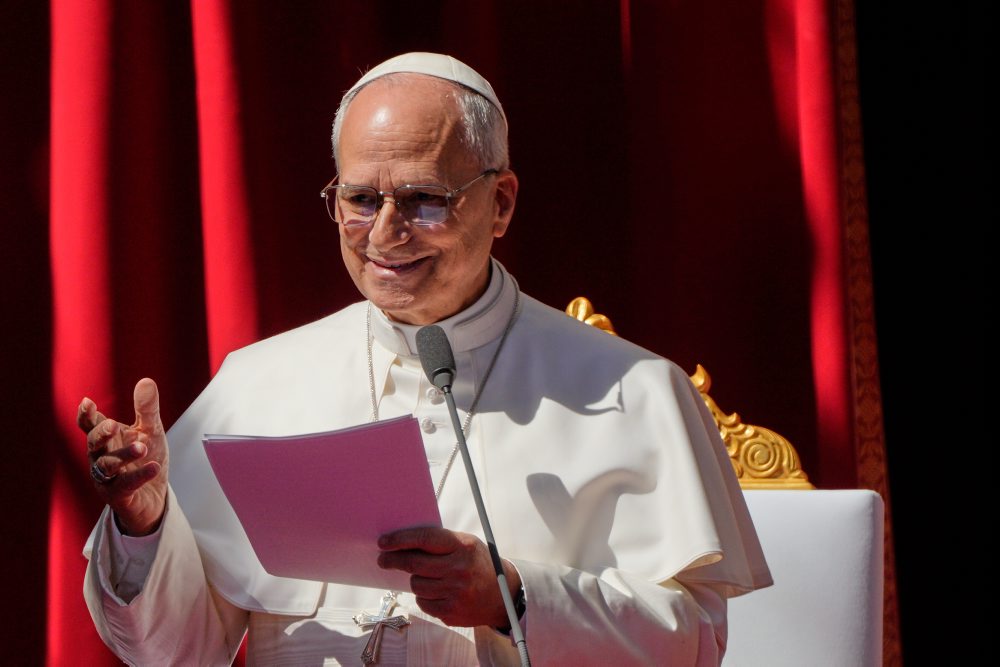 Pápež Lev XIV. pricestoval na návštevu Monaka