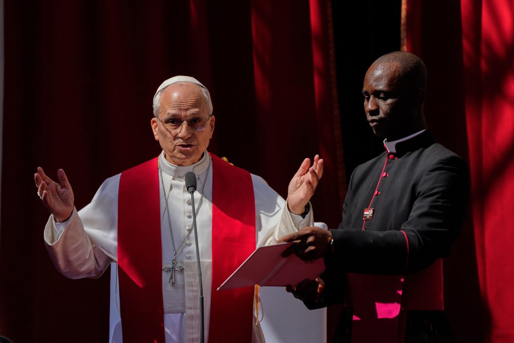 Pápež Lev XIV. pricestoval na návštevu Monaka