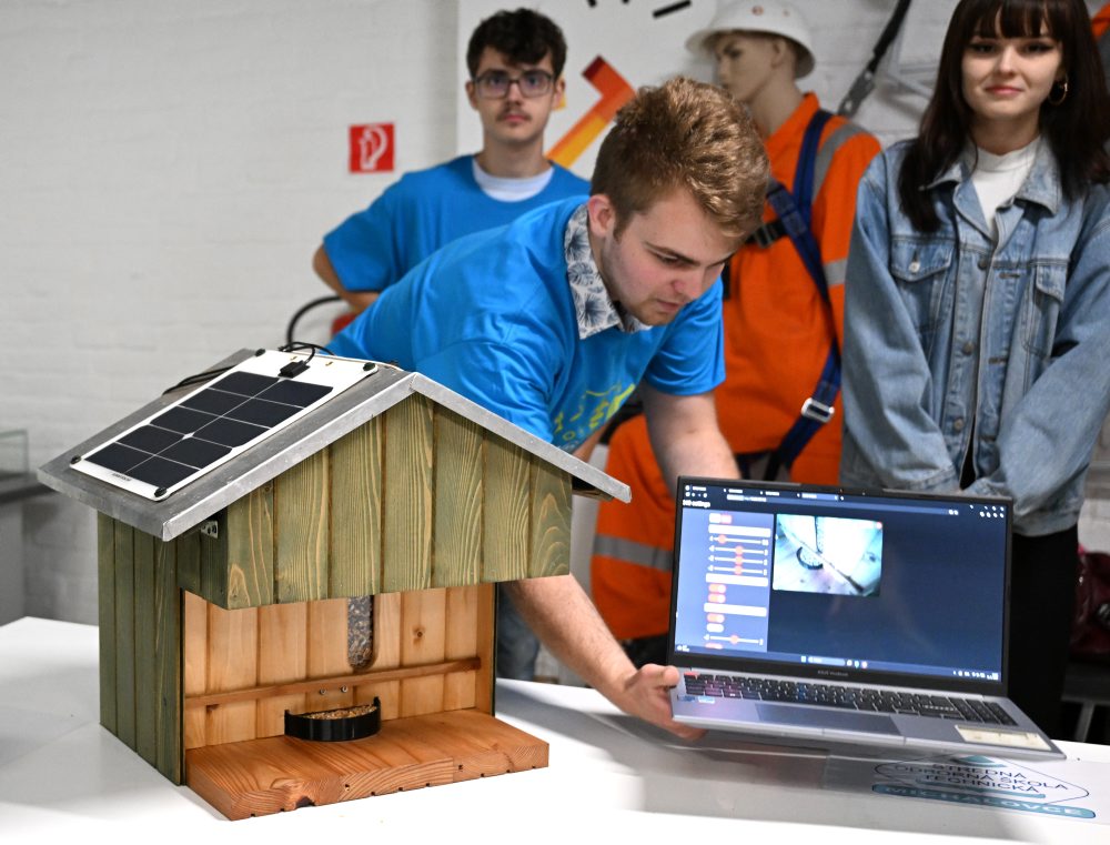 Prototypy vysnívaných vynálezov predstavujú žiaci na MyMachine Expo v Košiciach