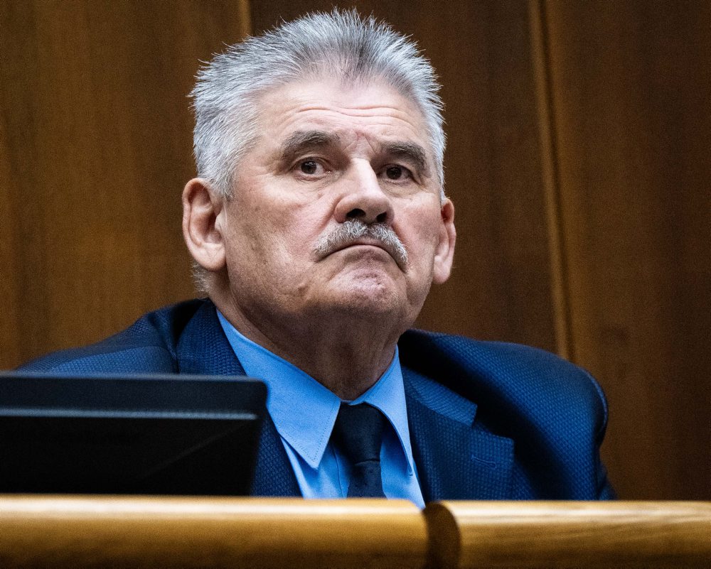 46. schôdza parlamentu