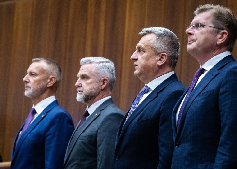 46. schôdza parlamentu