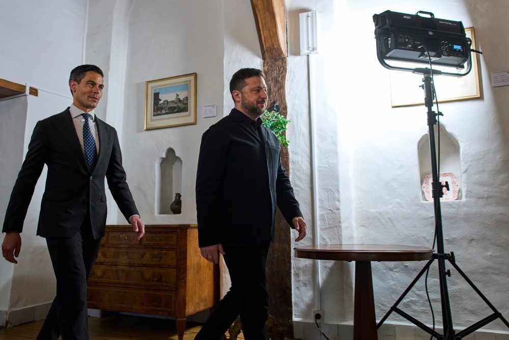 Zelenskyj si prevezal Cenu štyroch slobôd