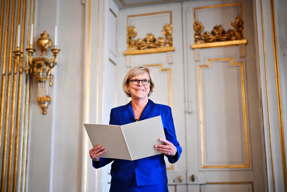 Nobelovu cenu za literatúru získala Kanaďanka Anne Carsonová