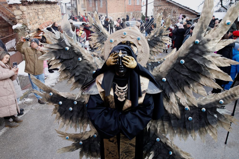 Karnevalový sprievod v Severnom Macedónsku  