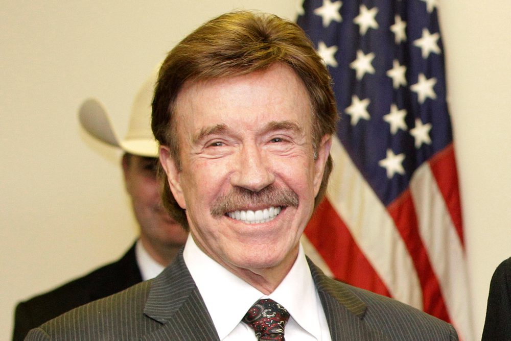 Zomrel Chuck Norris