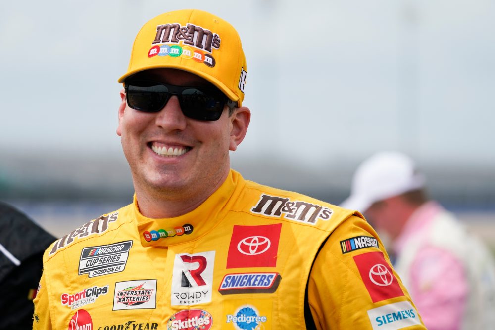 Legendárny jazdec NASCAR Busch zomrel vo veku 41 rokov