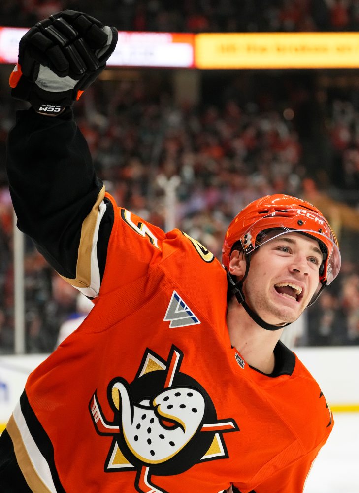 NHL: Najlepším nováčikom bude jeden z tria Demidov, Schaefer a Sennecke