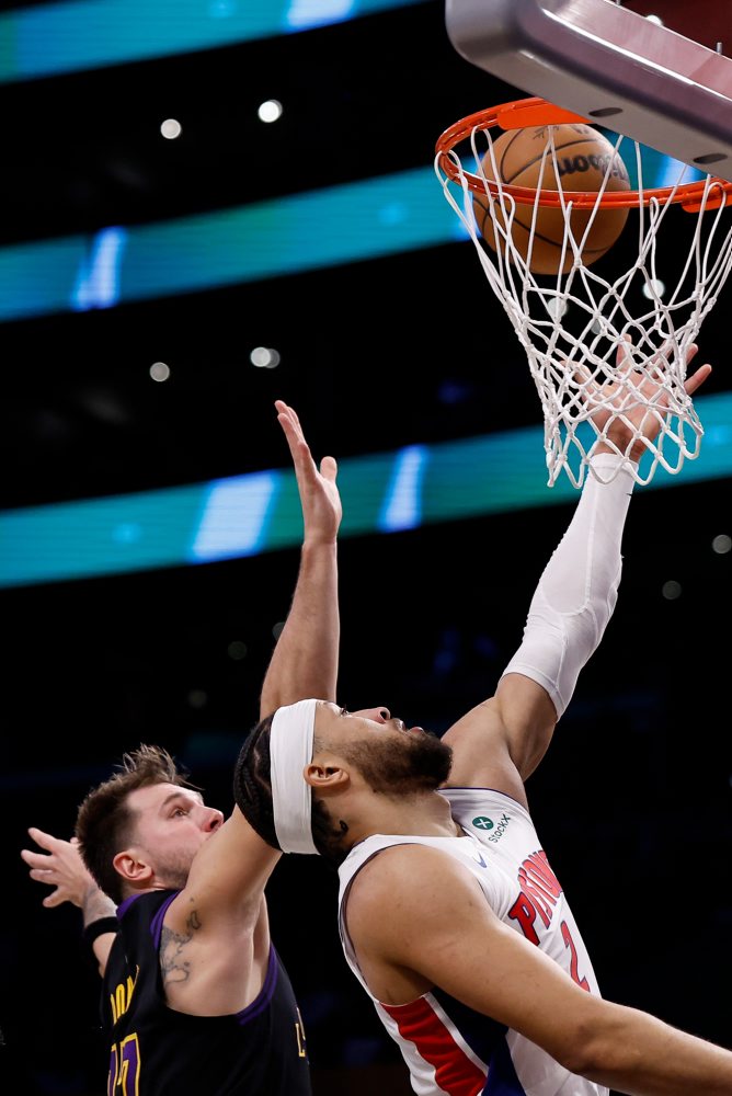 Los Angeles Lakers - Detroit Pistons