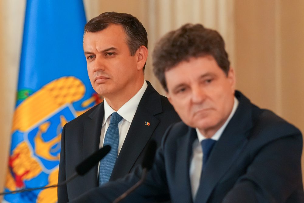 Rumunsko: Prezident nominoval za premiéra europoslanca Eugena Tomaca