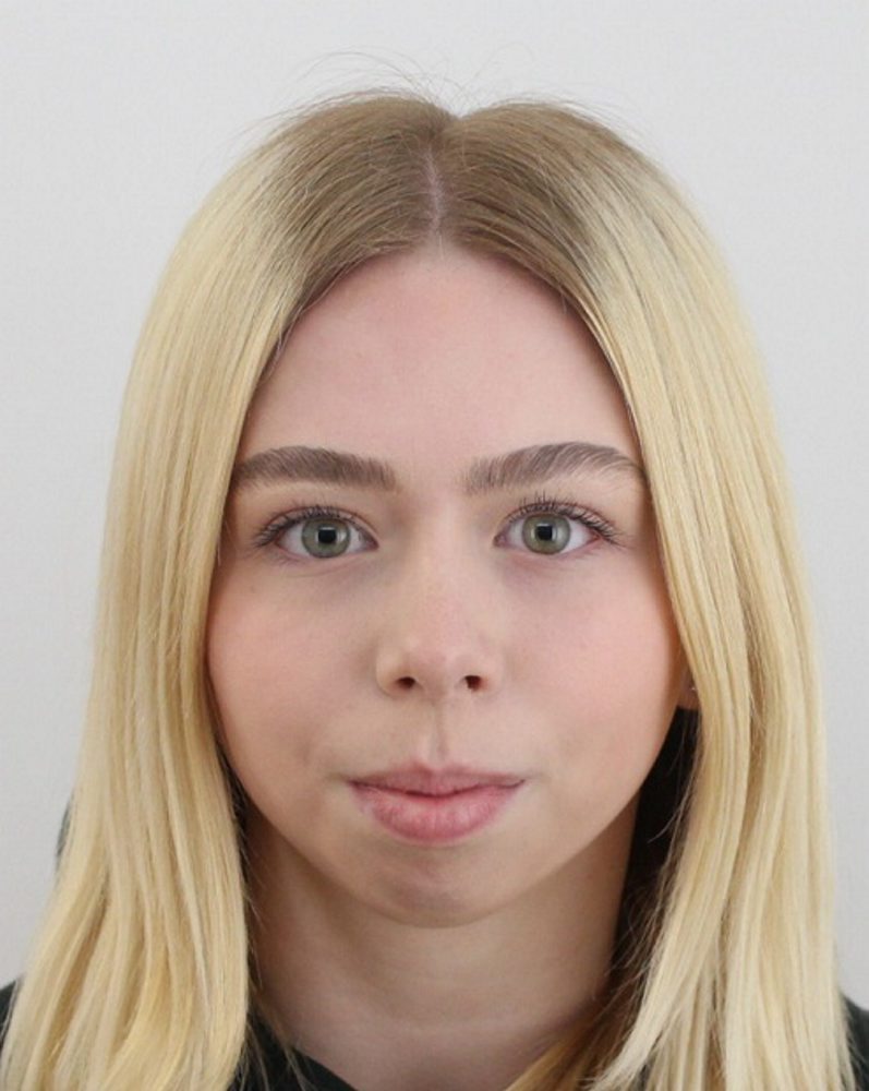Polícia vyhlásila pátranie po 17-ročnej Diane Júlii Rozumovej