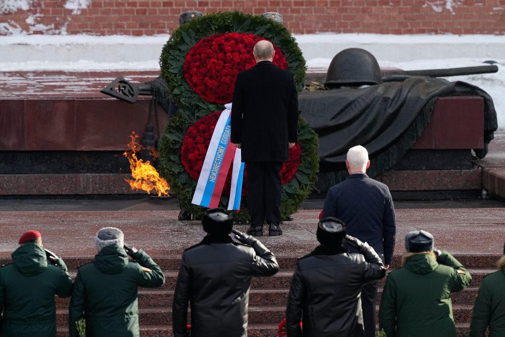 Ruský prezident Vladimir Putin si uctil sviatok Dňa obrancov vlasti v Moskve 