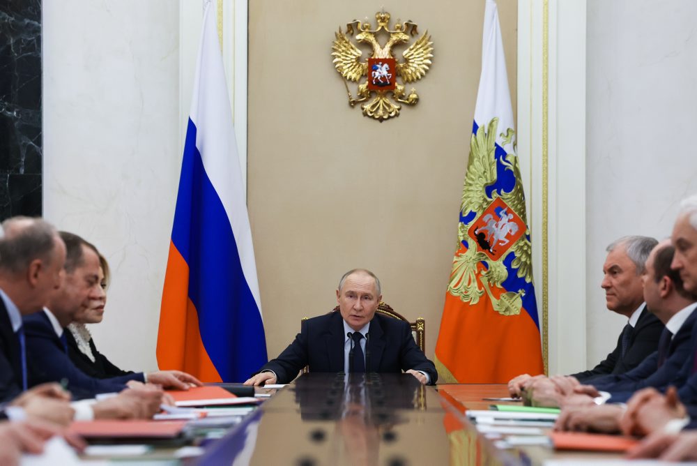 Vladimir Putin na zasadnutí Bezpečnostnej rady v Kremli