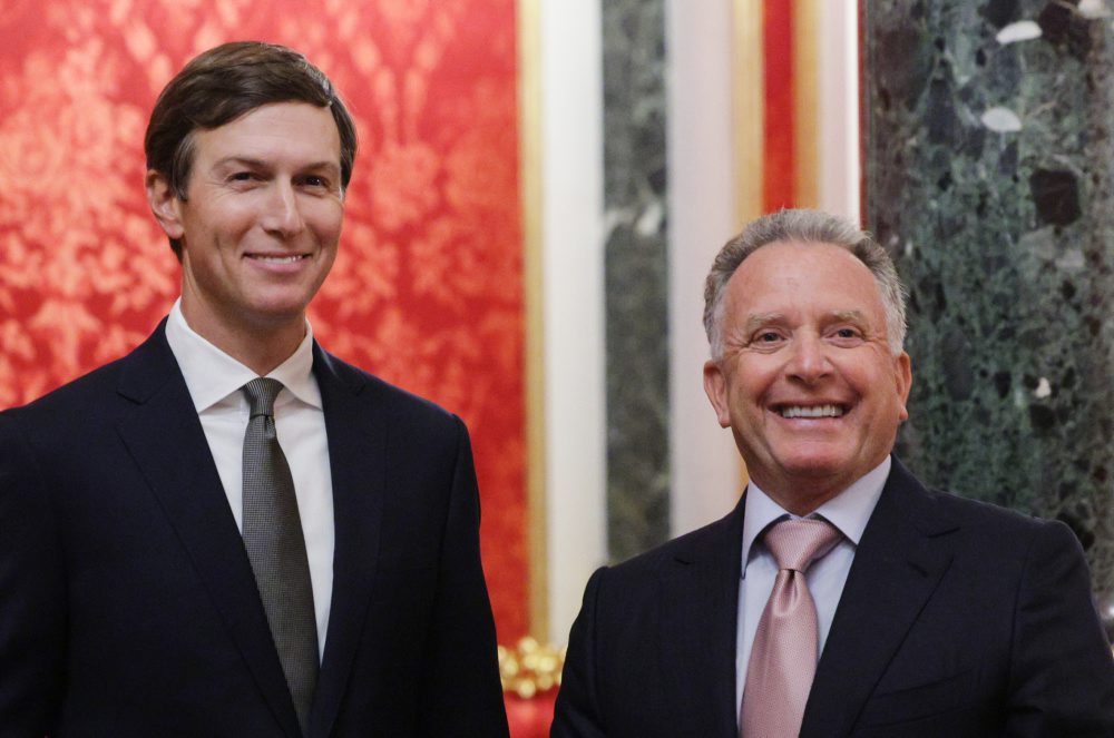 Putin sa stretol s vyslancami USA na rozhovoroch o mieri na Ukrajine
