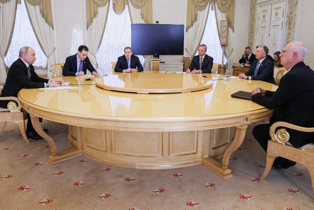 Trumpov vyslanec Steve Witkoff je v Rusku, Putin ho prijal v Petrohrade