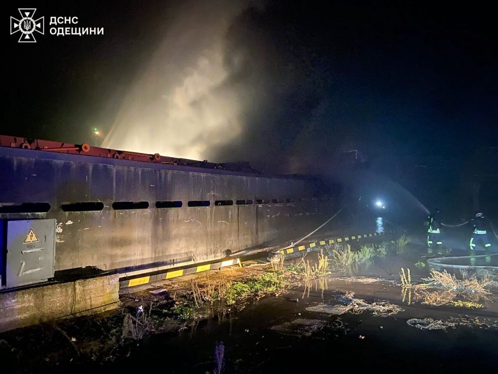 Rusko podniklo rozsiahly útok na Ukrajinu, hlásia obete a výpadky elektriny