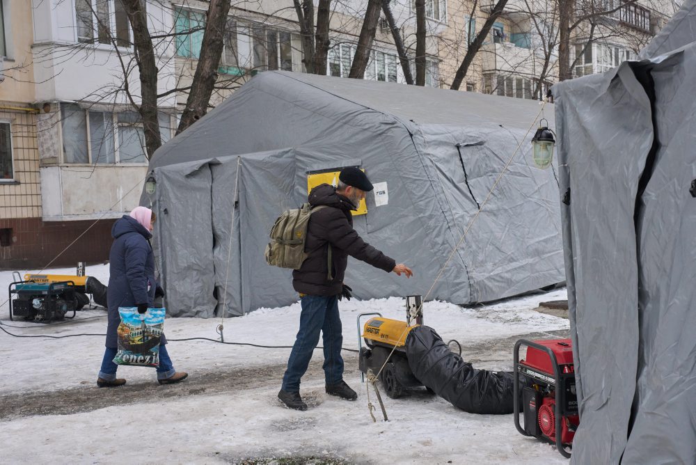 Núdzové stany v Kyjeve 