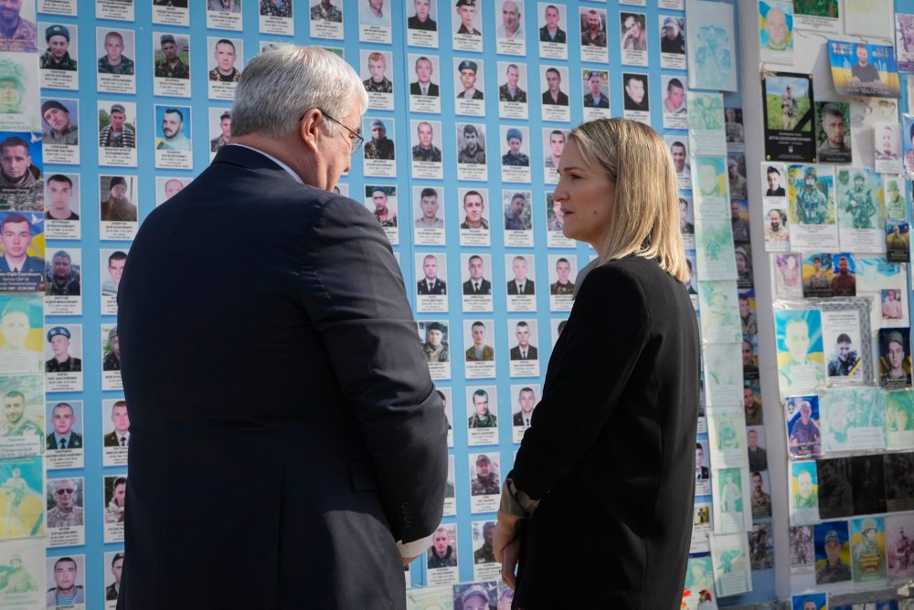 Írska ministerka zahraničných vecí na Ukrajine