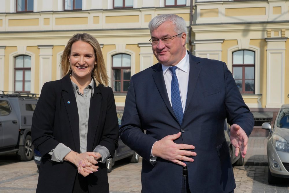 Írska ministerka zahraničných vecí na Ukrajine