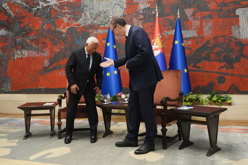 Predseda Európskej rady António Costa pricestoval na návštevu Srbska, stretol sa s prezidentom Vučičom