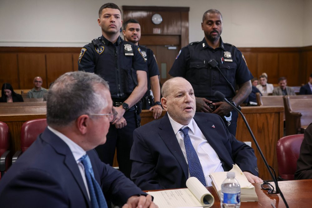 Súdne pojednávanie s exproducentom Harveym Weinsteinom