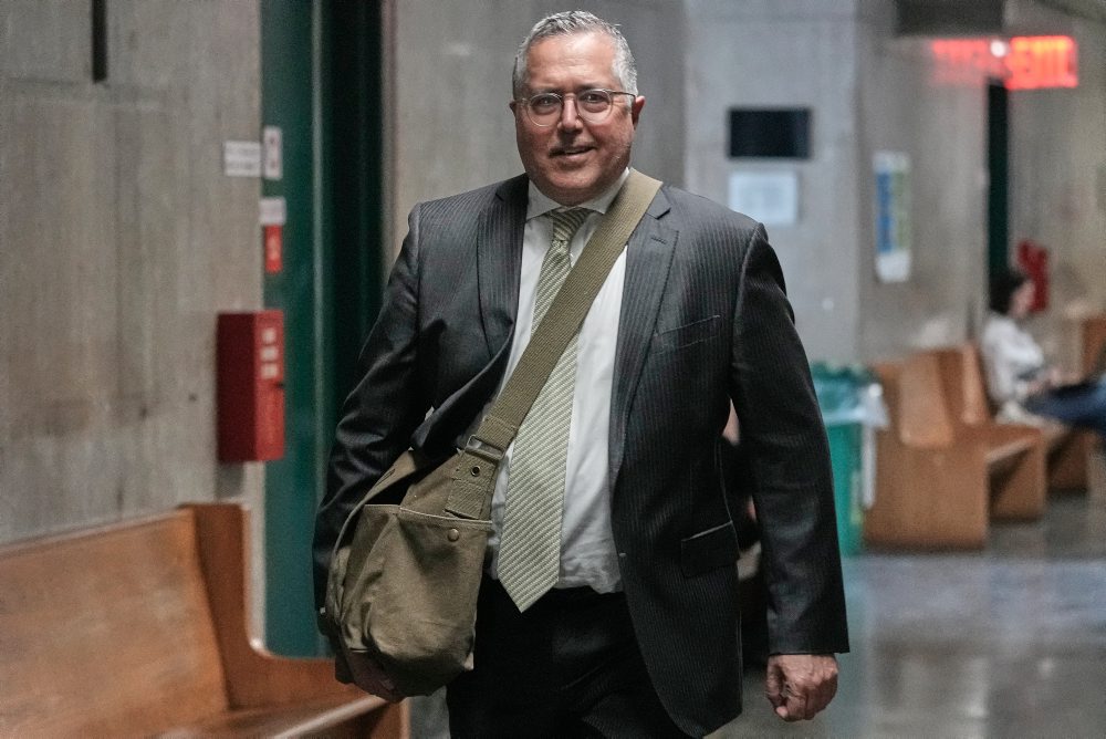 Pokračujúci súdny proces s exproducentom Harveym Weinsteinom v prípadne znásilnení