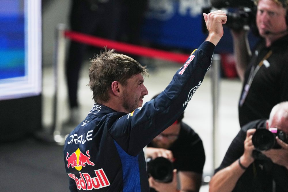 Holanďan Max Verstappen zvíťazil v kvalifikácii na Veľkú cenu Singapuru