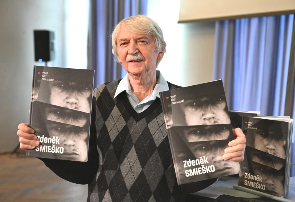 Vo Východoslovenskej galérii v Košiciach predstavili monografiu košického fotografa a pedagóga Z. Smieška