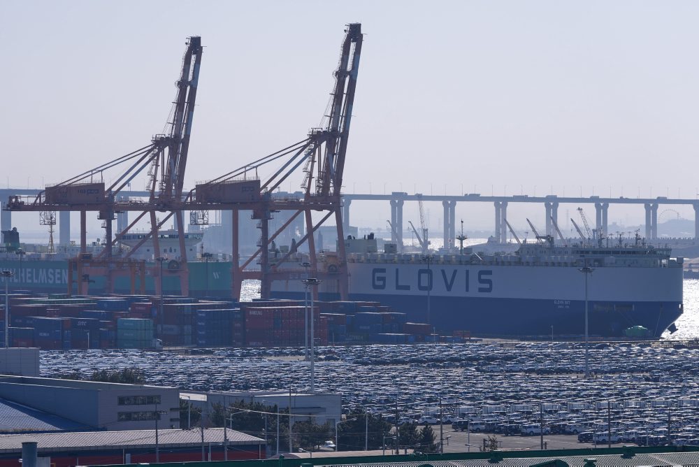 USA: Trump oznámil 25-percentné clá na niektoré tovary z Južnej Kórey