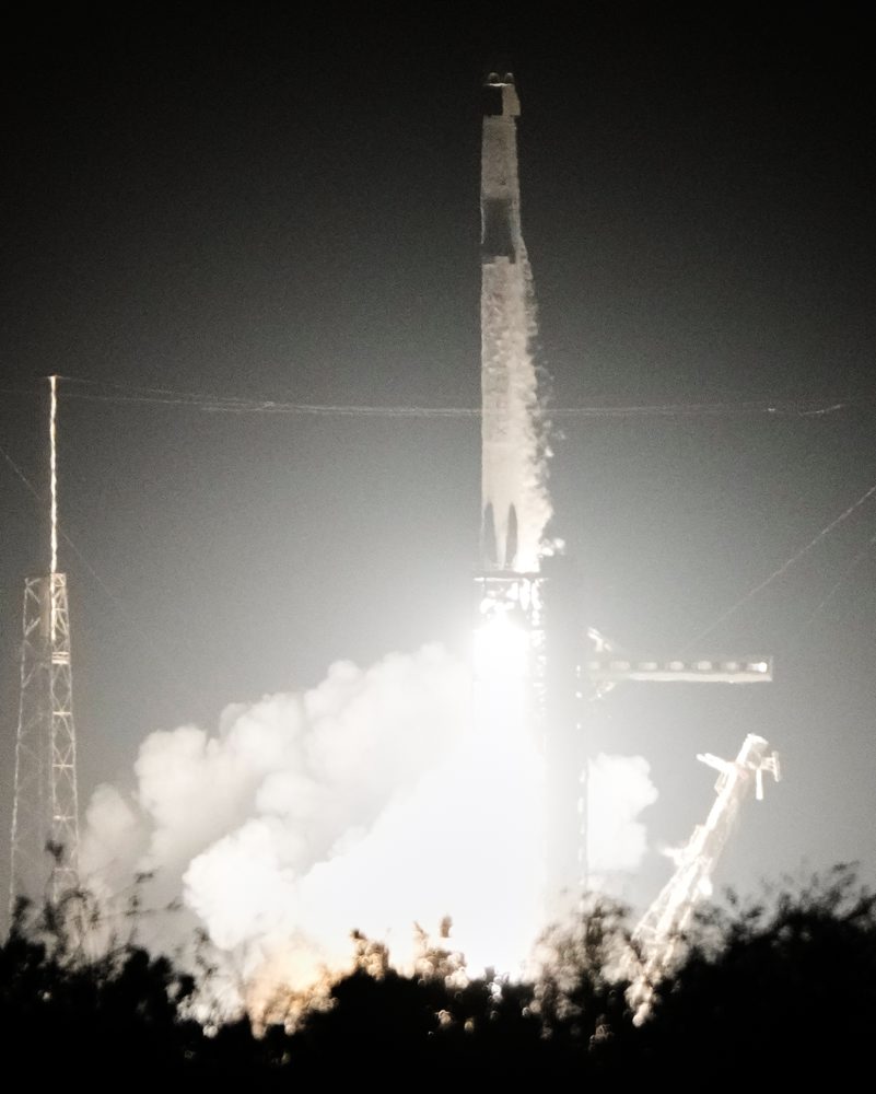 Dvanásty let kozmickej lode Crew Dragon spoločnosti SpaceX s posádkou k Medzinárodnej vesmírnej stanici