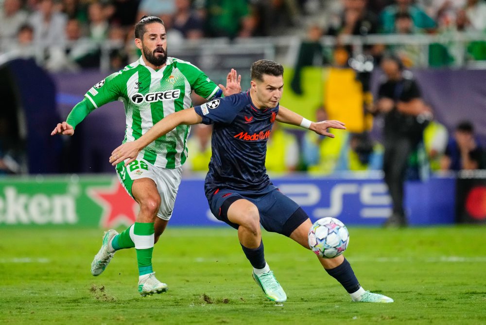 Liga majstrov vo futbale:  Real Betis - Feyenoord Rotterdam