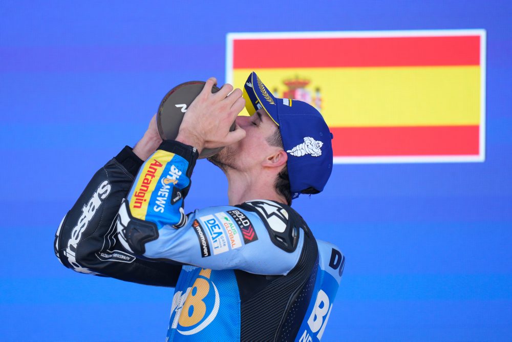 Španiel Alex Marquez triumfoval na nedeľňajšej Veľkej cene Španielska, ukončil víťaznú sériu Bezzecchiho