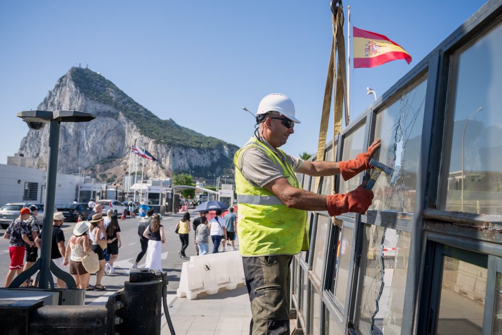 Gibraltár a Španielsko ukončili hraničné kontroly