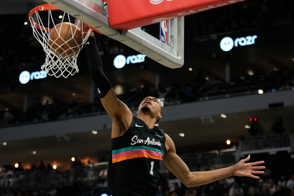 Milwaukee Bucks - San Antonio Spurs