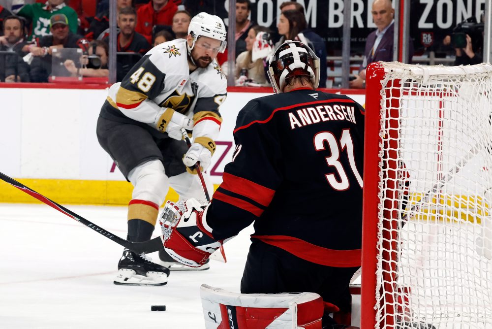 Carolina Hurricanes - Vegas Golden Knights