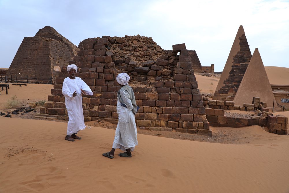 Sudánska vojna ohrozuje pyramídy v Meroe