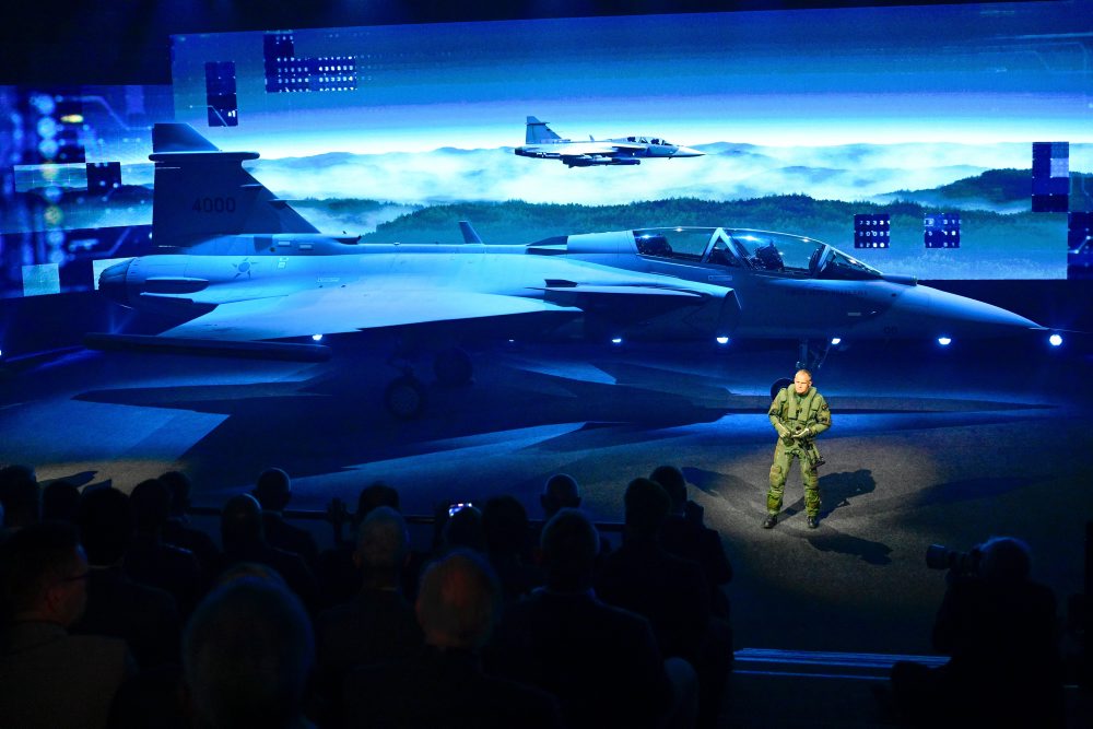 Švédsko odovzdalo Brazílii prvú stíhačku JAS Gripen F 