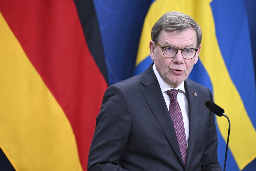 Wadephul: USA sú Nemecku napriek nezhodám stále bližšie ako Čína