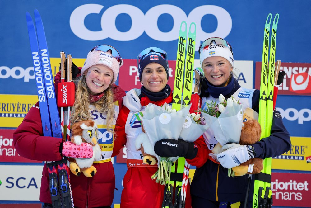 Nórka Heidi Wengová v špurte skiatlonu vo Falune zdolala tesne Digginsovú