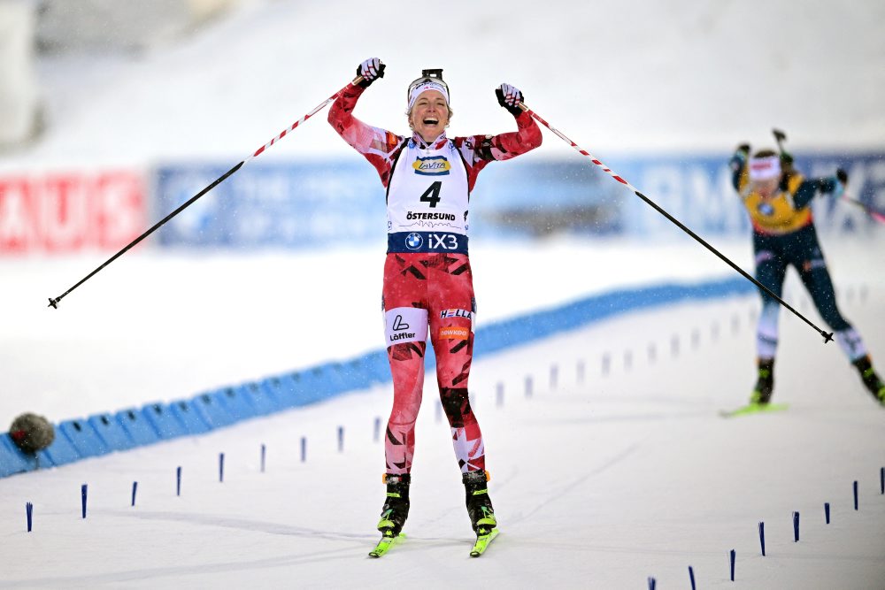 Rakúšanka Lisa Theresa Hauserová triumfovala v stíhačke vo švédskom Östersunde