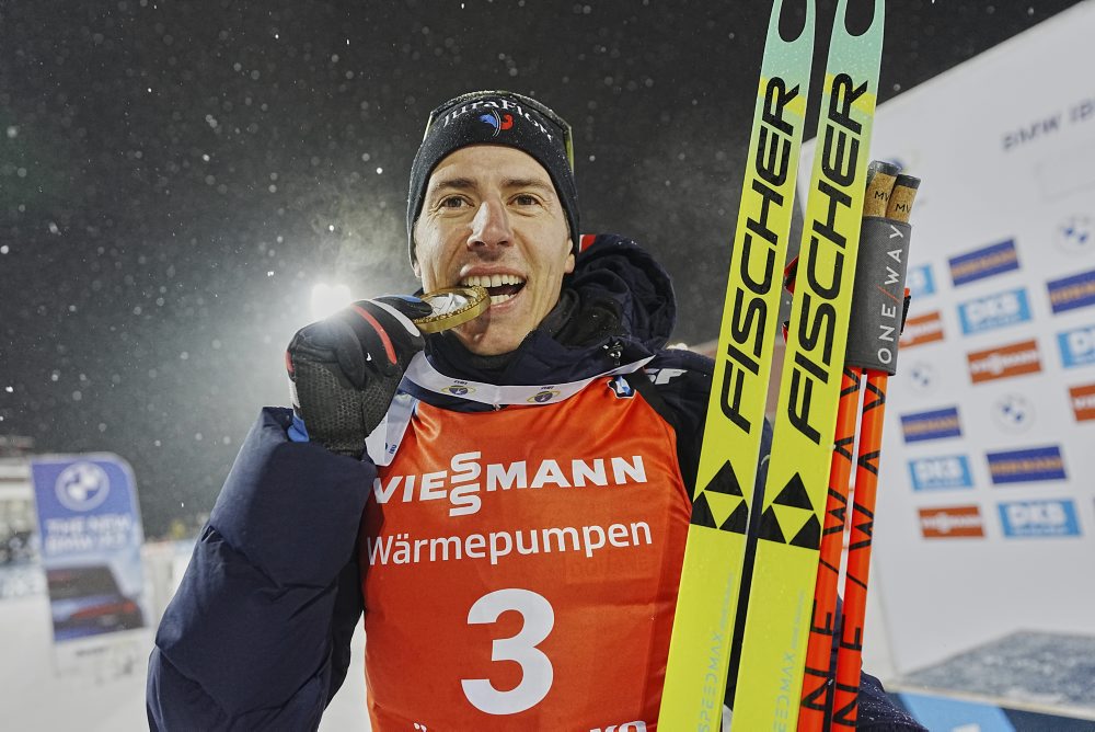 Víťazom stíhačky vo švédskom Östersunde sa stal Francúz Fillon Maillet