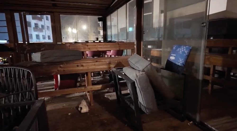 Požiar a explózia v lyžiarskom stredisku vo Švajčiarsku