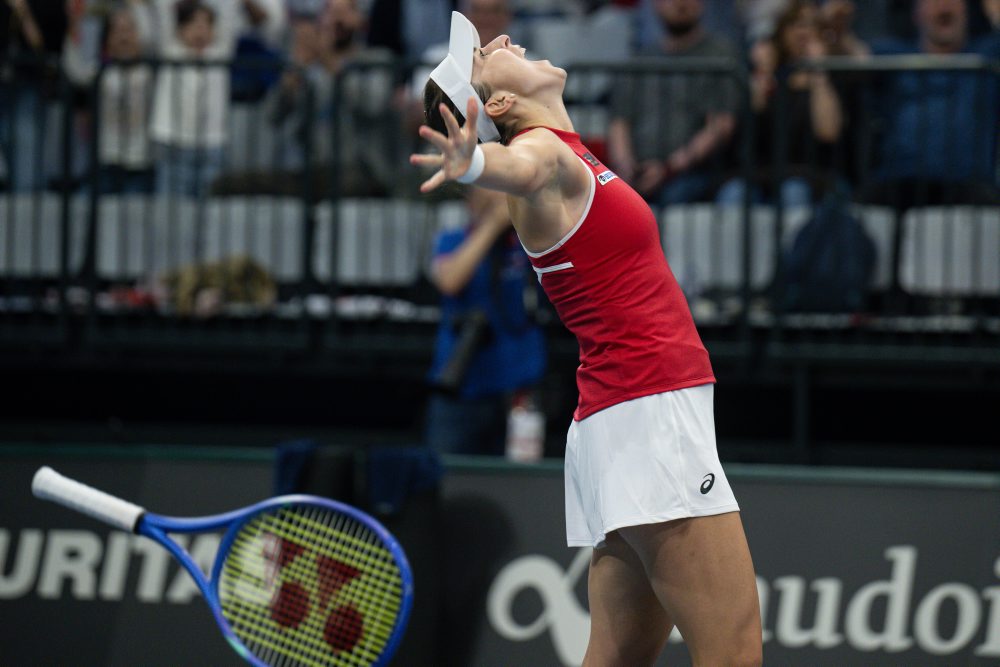 Belinda Benčičová - Marie Bouzková