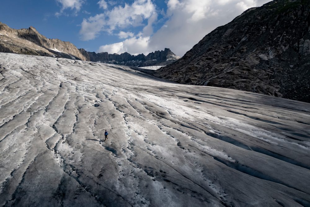 Ľadovec Rhône vo švajčiarskych Alpách 