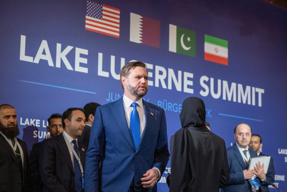 USA a Irán ukončili prvé kolo rokovaní