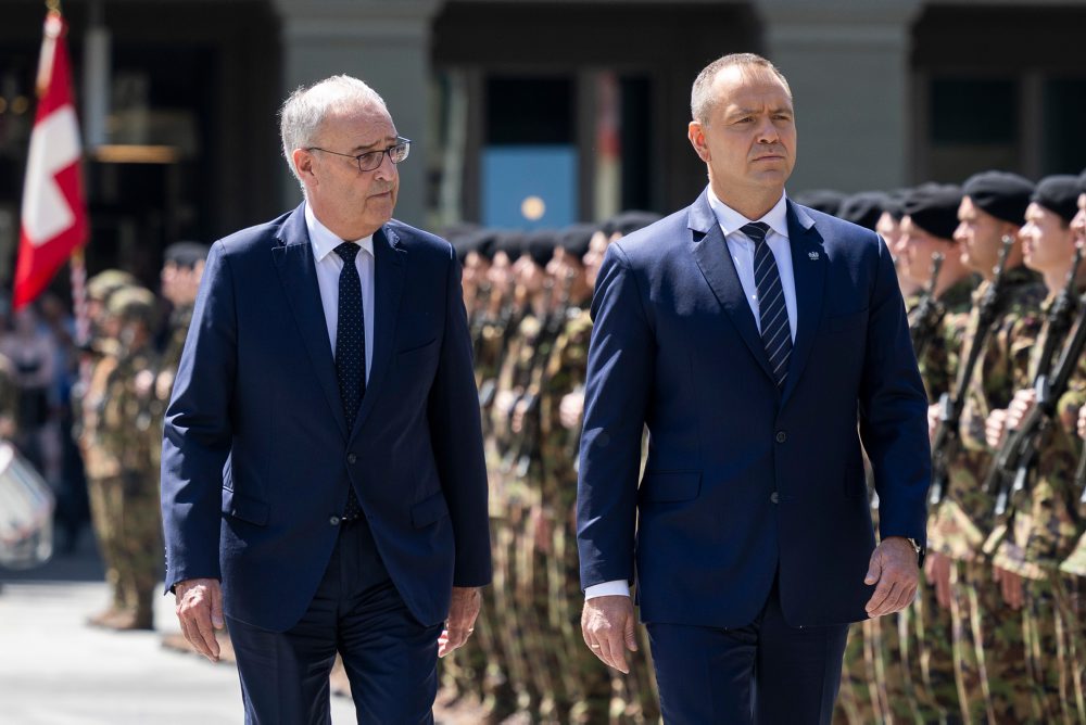 Poľský prezident Karol Nawrocki pricestoval na návštevu Švajčiarska