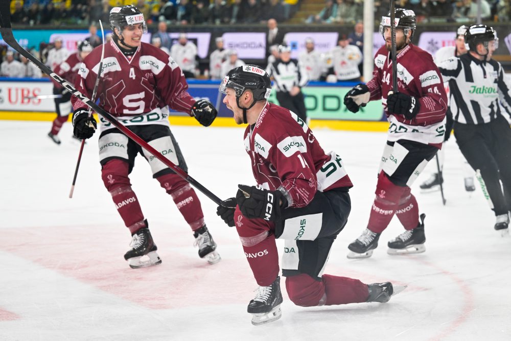 Sparta Praha - Team Canada