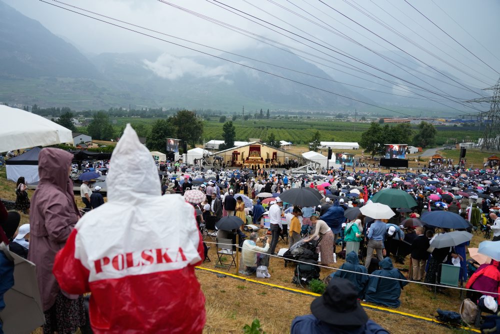 Tradicionalistické Kňazské bratstvo svätého Pia X. vysvätí štyroch biskupov bez povolenia pápeža
