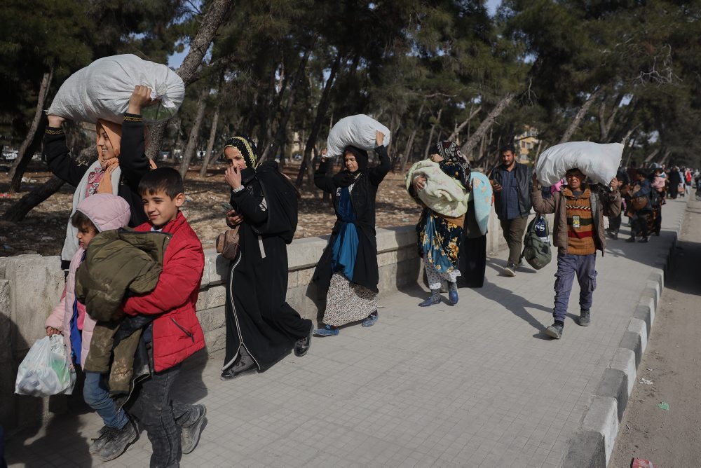 Sýria: Armáda v Aleppe vymedzila vojenské zóny a spustila bombardovanie